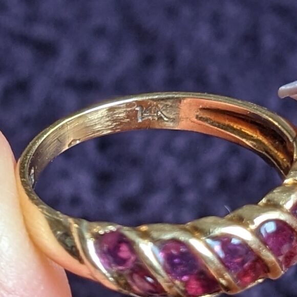 14k gold ruby band  - Picture 5 of 7